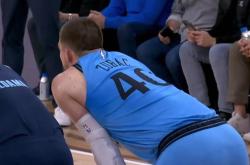 开云体育在线-灰熊力克新疆队，伦纳德统治全场