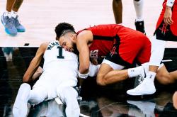 开云体育在线-篮网横扫独行侠，范弗利特关键制胜